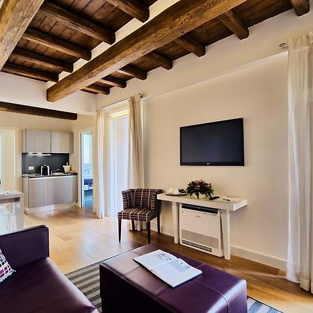 Trevi Palace Luxury Inn Róma Kültér fotó