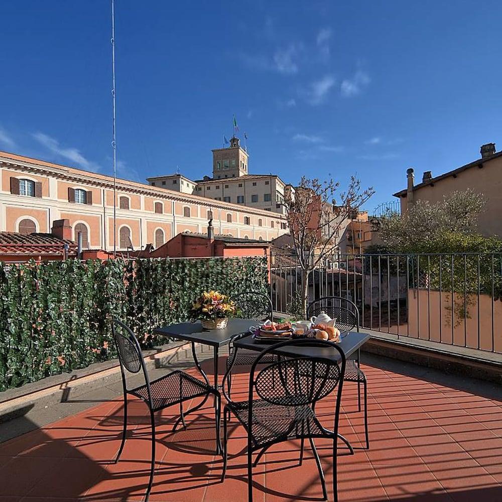 Trevi Palace Luxury Inn Róma Kültér fotó