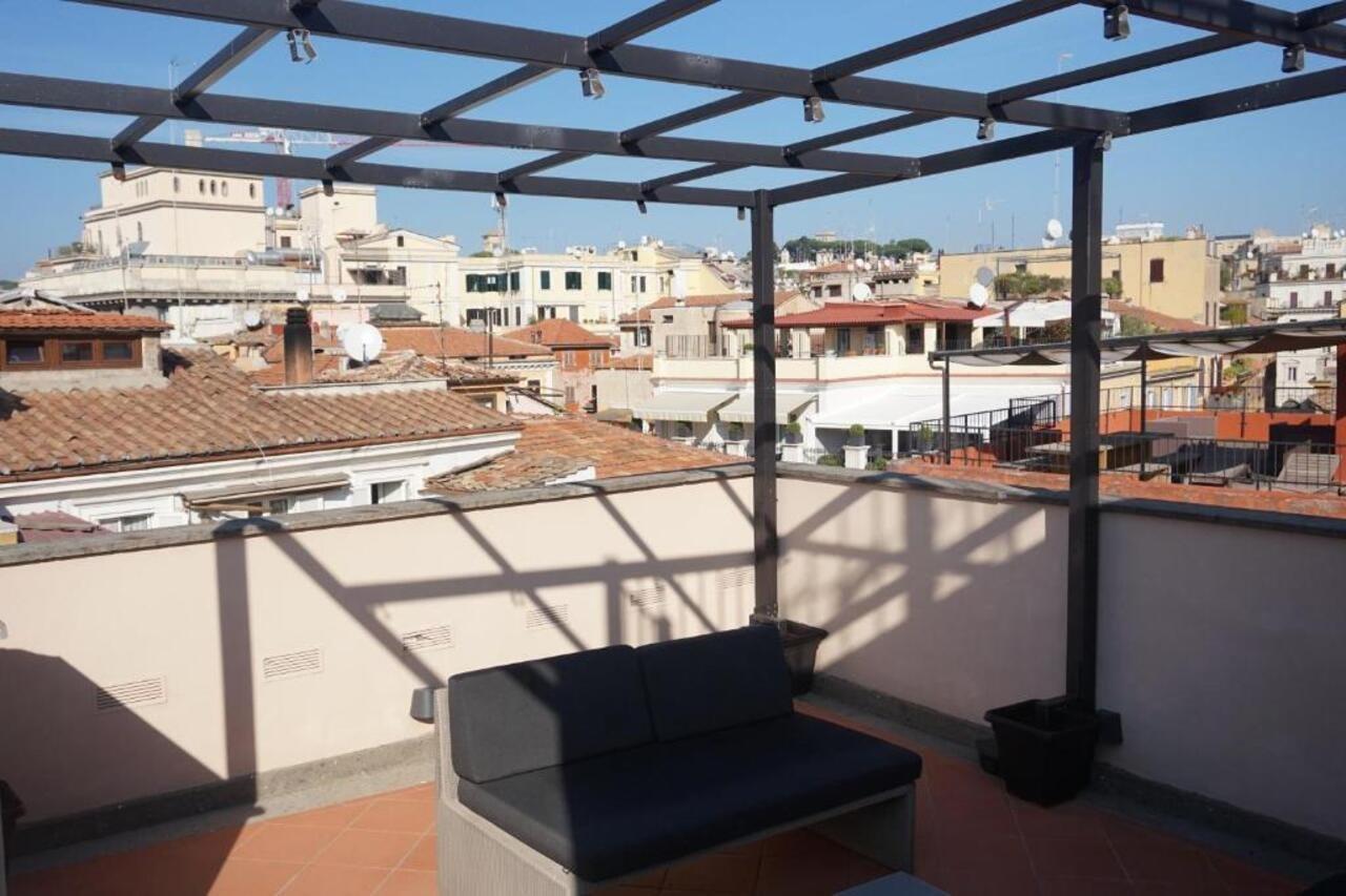 Trevi Palace Luxury Inn Róma Kültér fotó