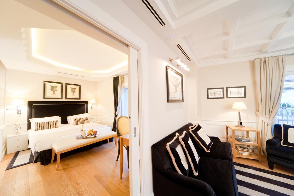 Trevi Palace Luxury Inn Róma Kültér fotó