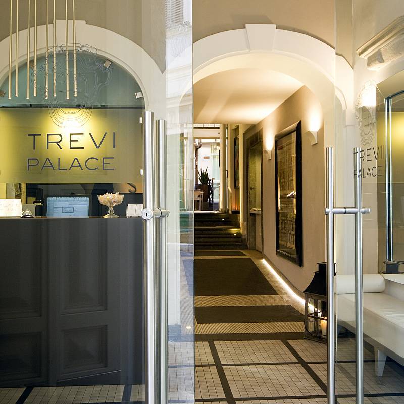 Trevi Palace Luxury Inn Róma Kültér fotó